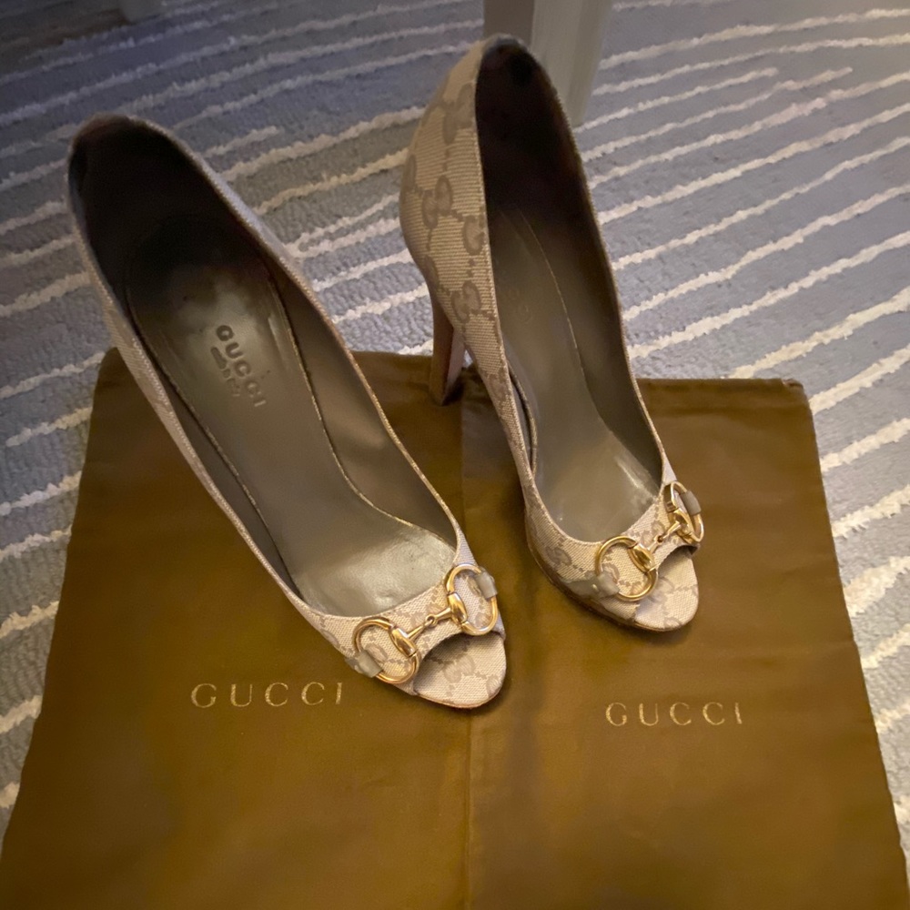 Gucci Authentic heeled sandal